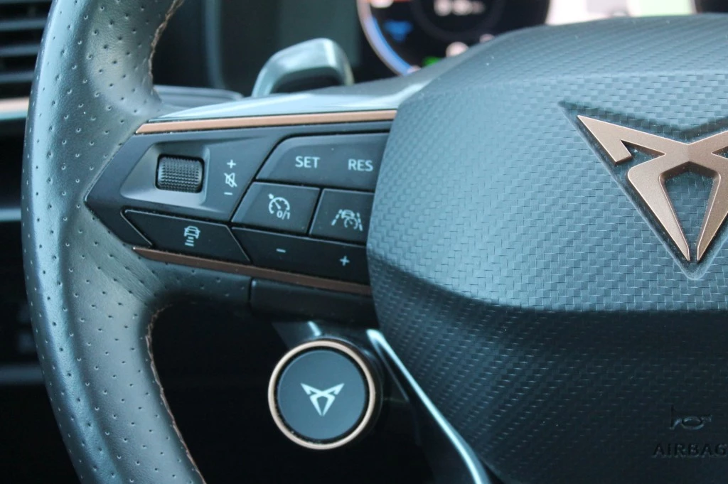 Hoofdafbeelding CUPRA Formentor