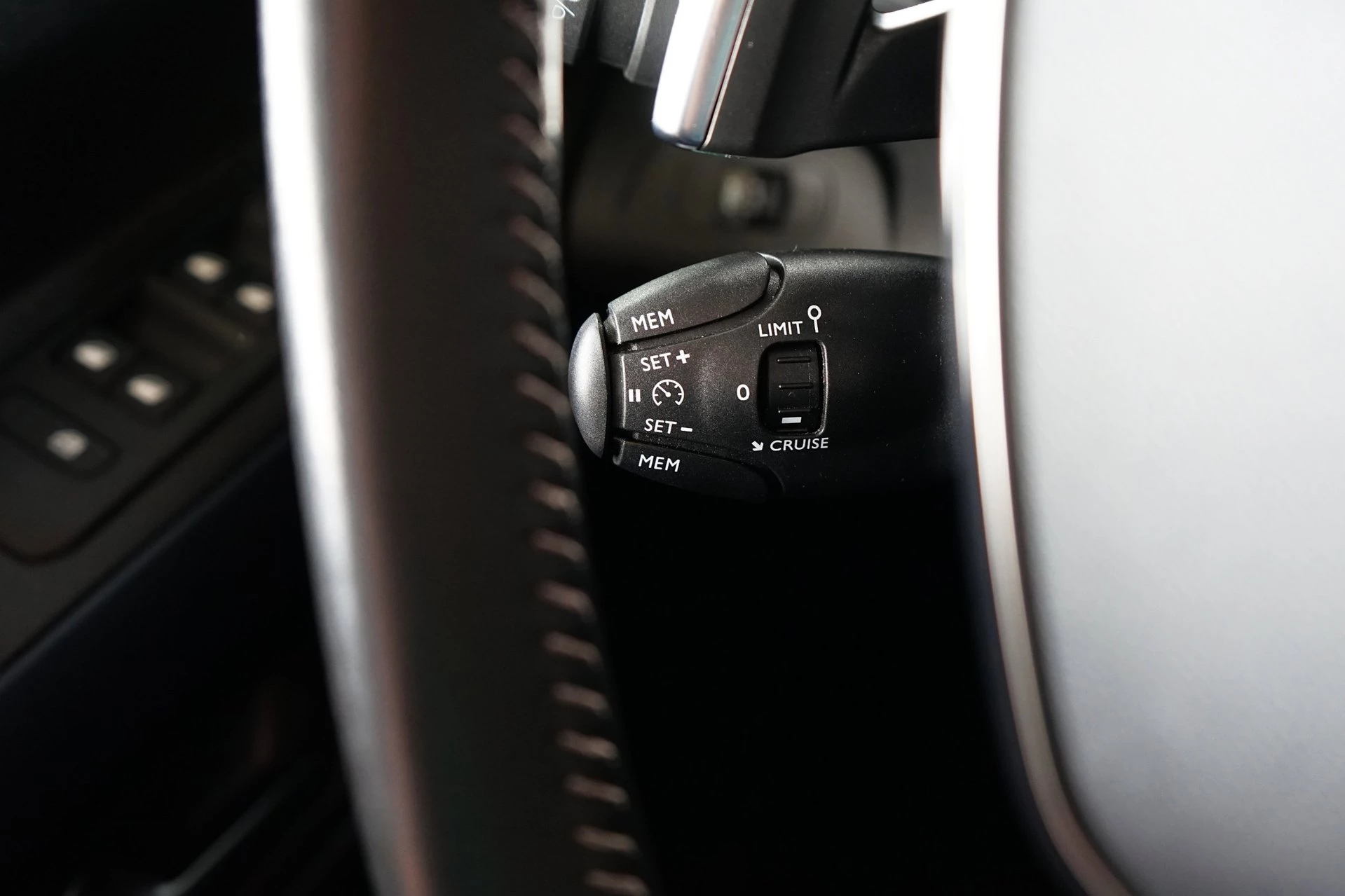 Hoofdafbeelding Peugeot Rifter