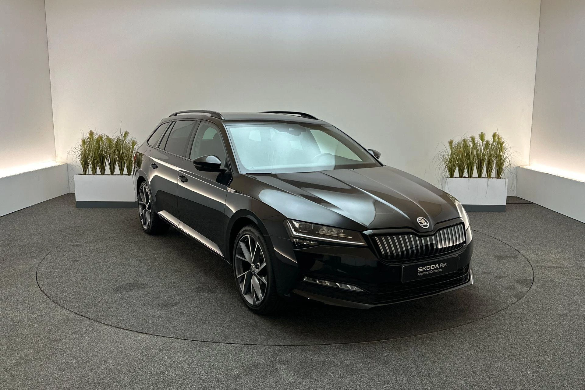 Hoofdafbeelding Škoda Superb