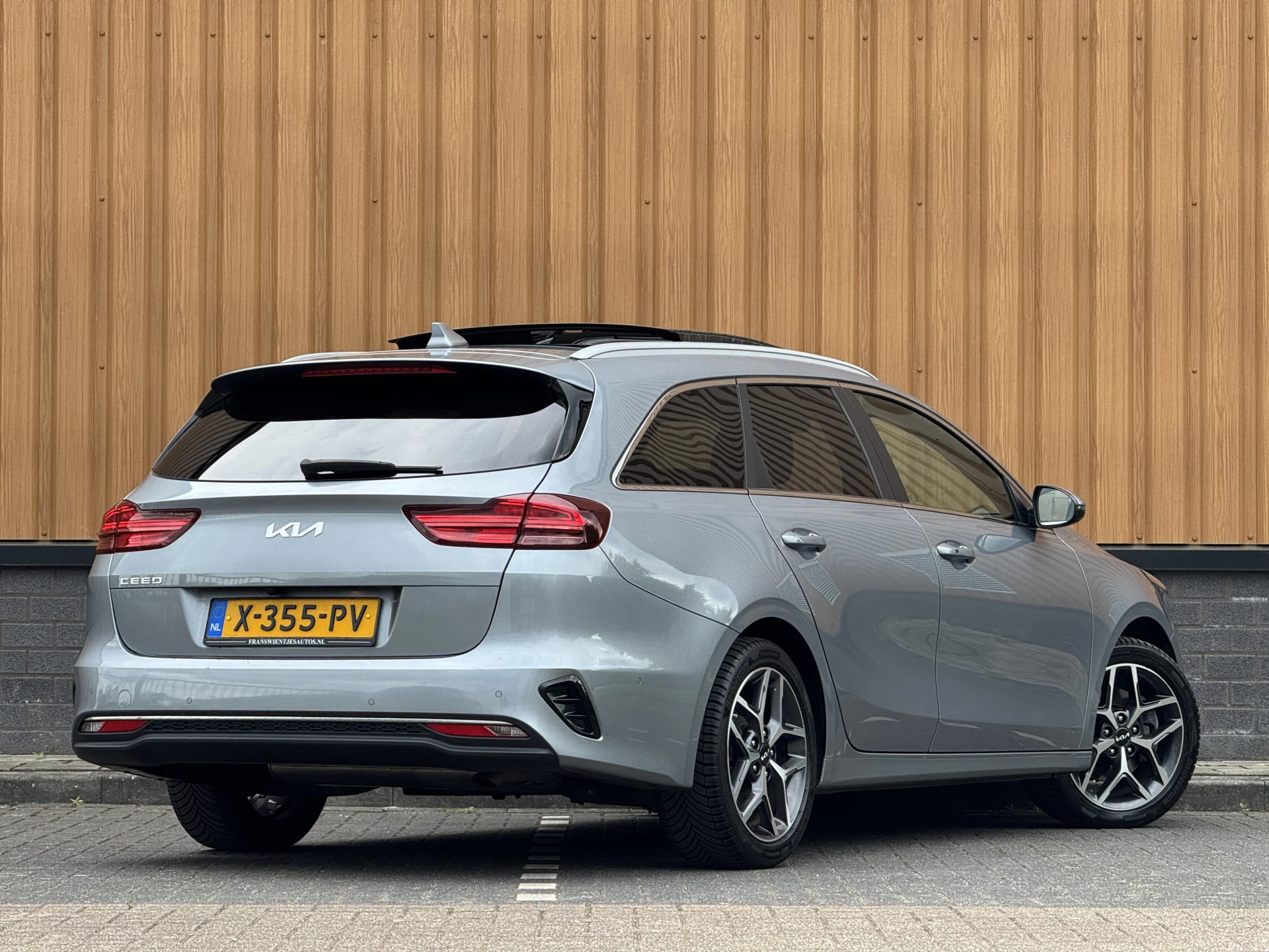 Hoofdafbeelding Kia Ceed Sportswagon