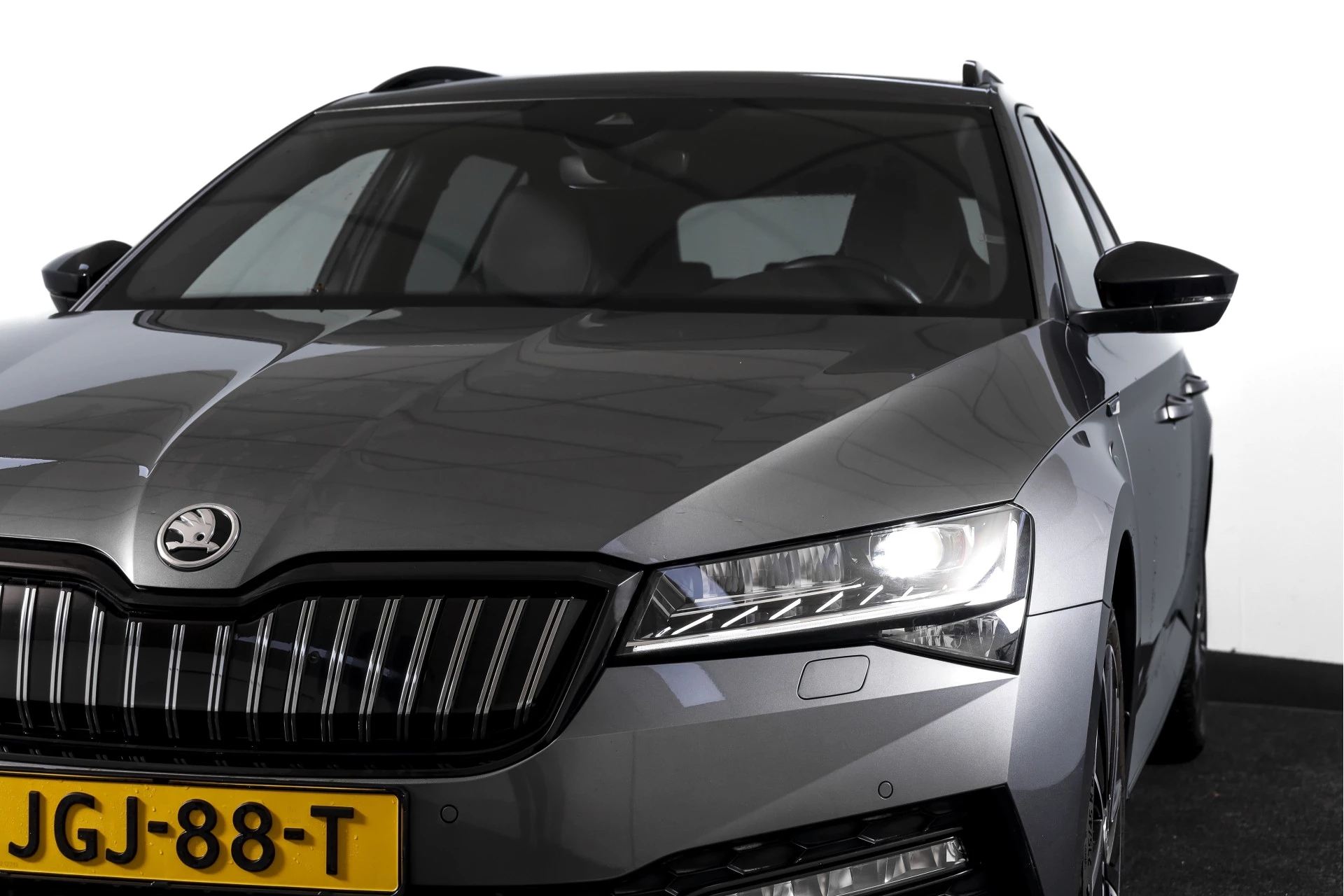 Hoofdafbeelding Škoda Superb