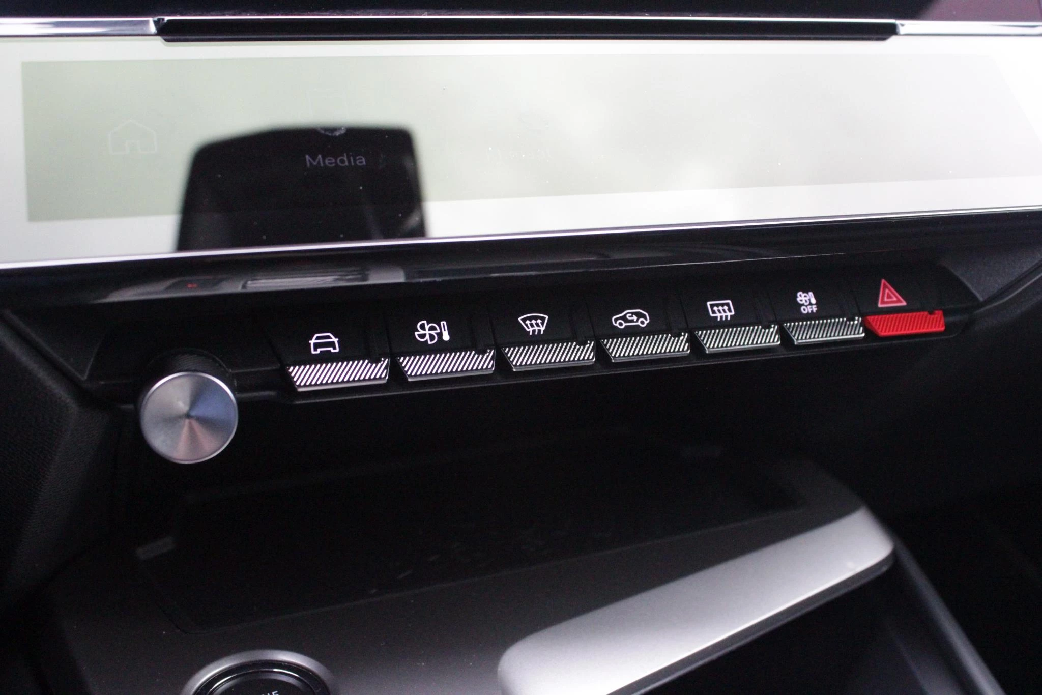 Hoofdafbeelding Peugeot 408