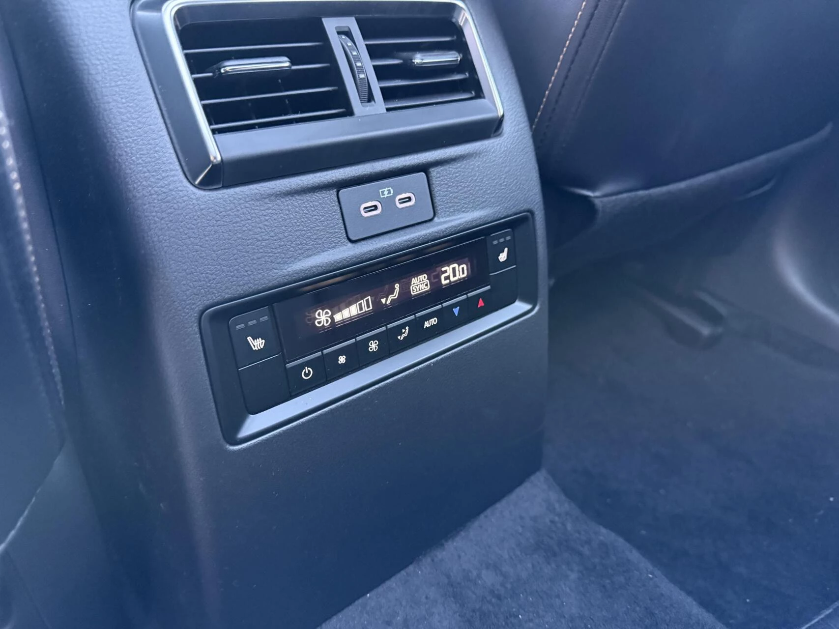 Hoofdafbeelding Mazda CX-80