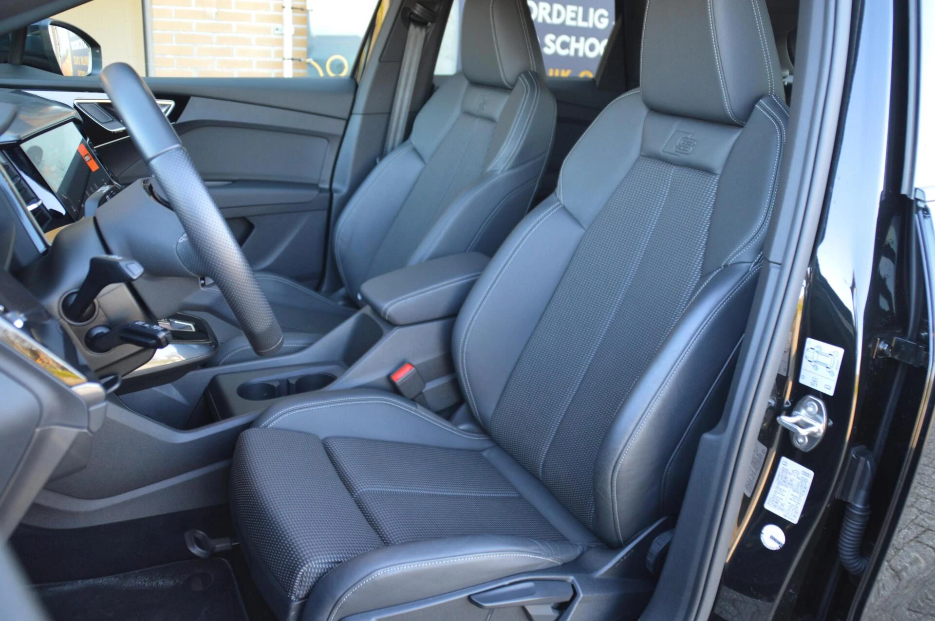 Hoofdafbeelding Audi Q4 e-tron