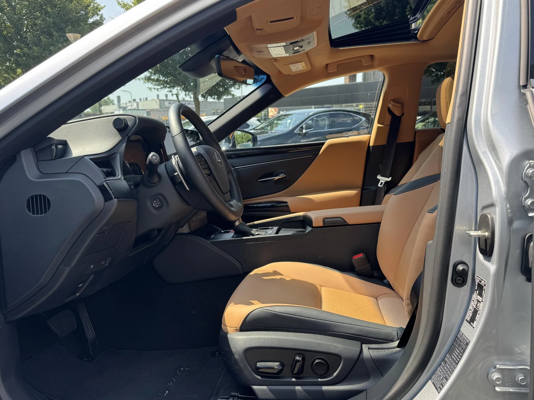 Hoofdafbeelding Lexus ES