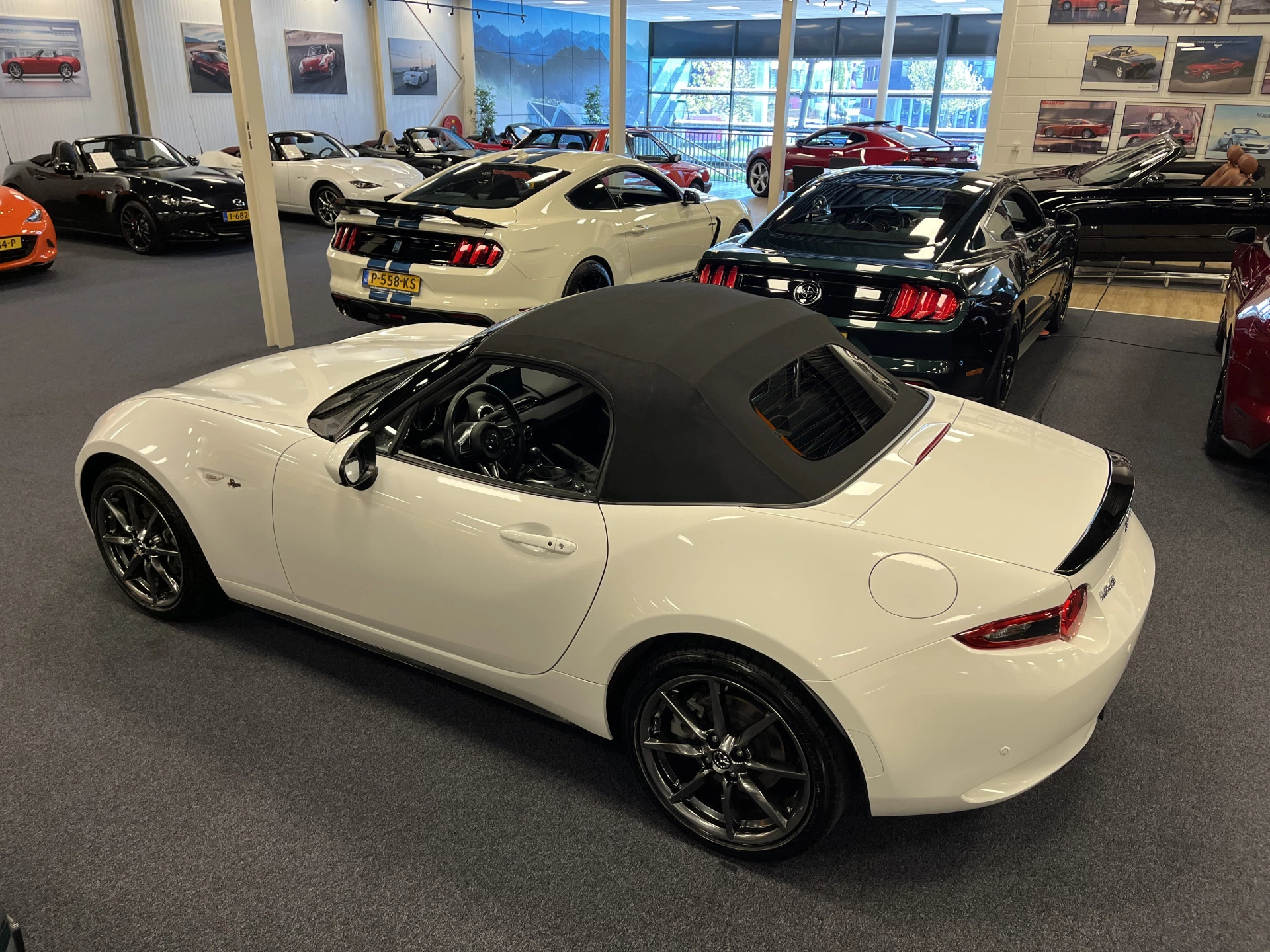 Hoofdafbeelding Mazda MX-5