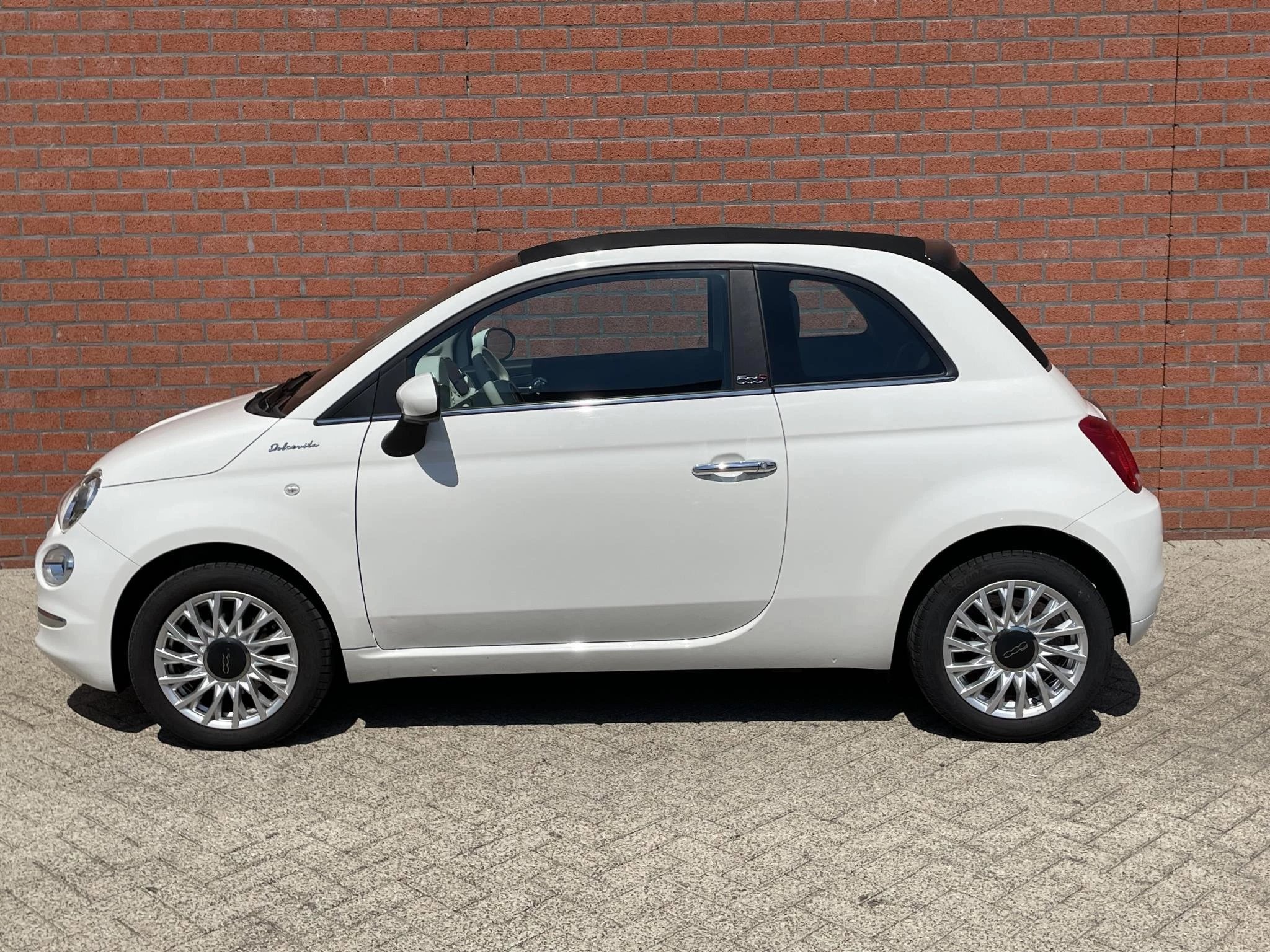 Hoofdafbeelding Fiat 500C