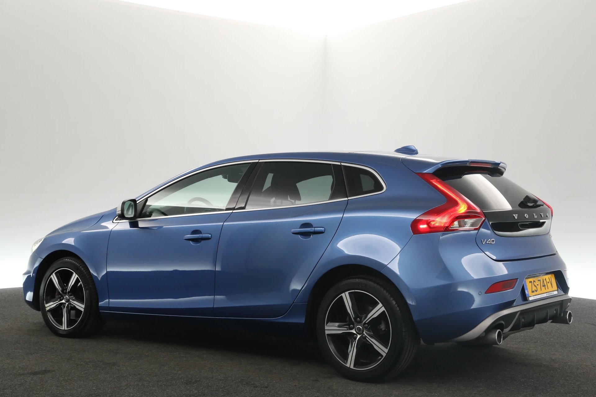 Hoofdafbeelding Volvo V40