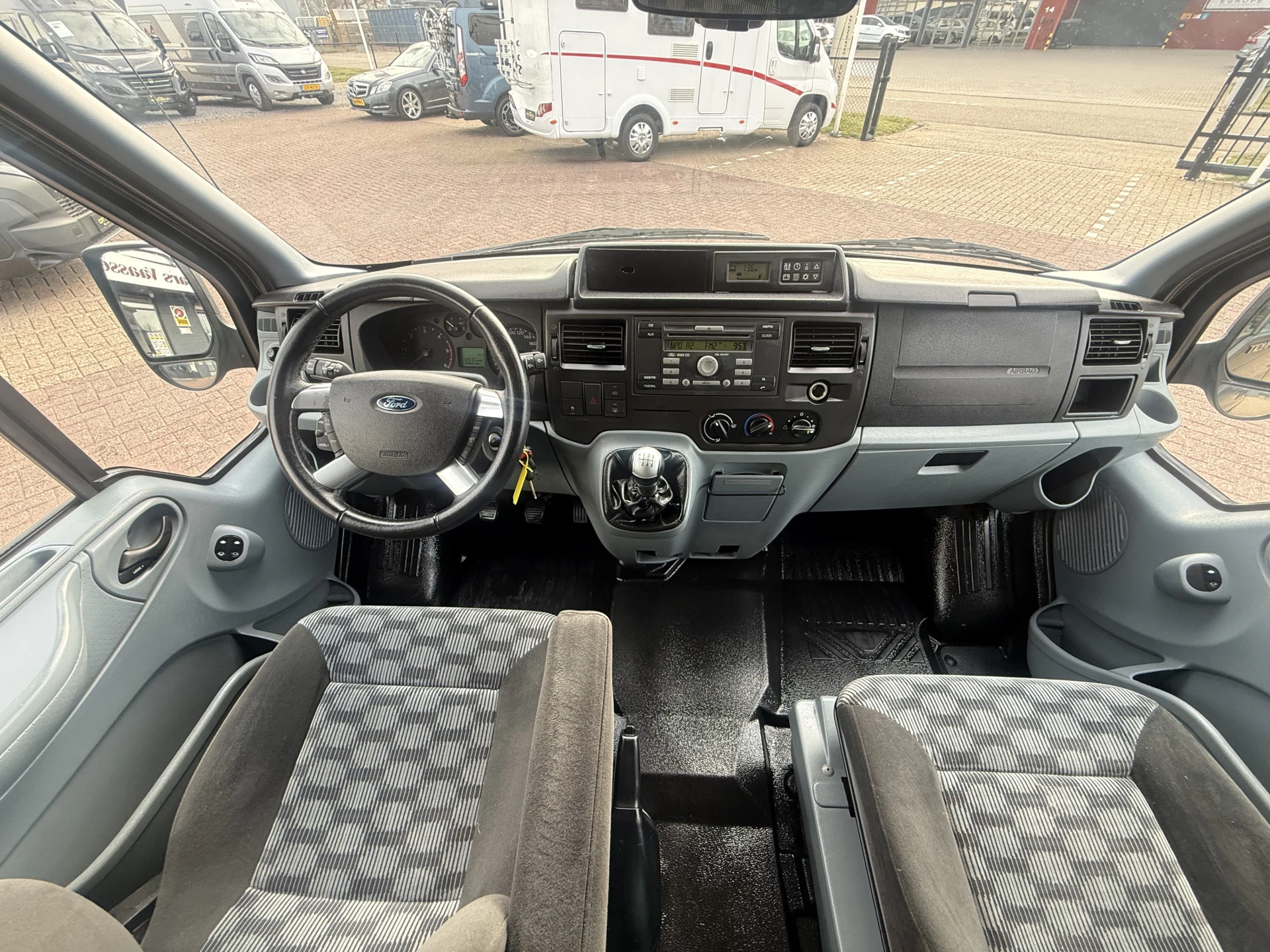 Hoofdafbeelding Ford Nugget