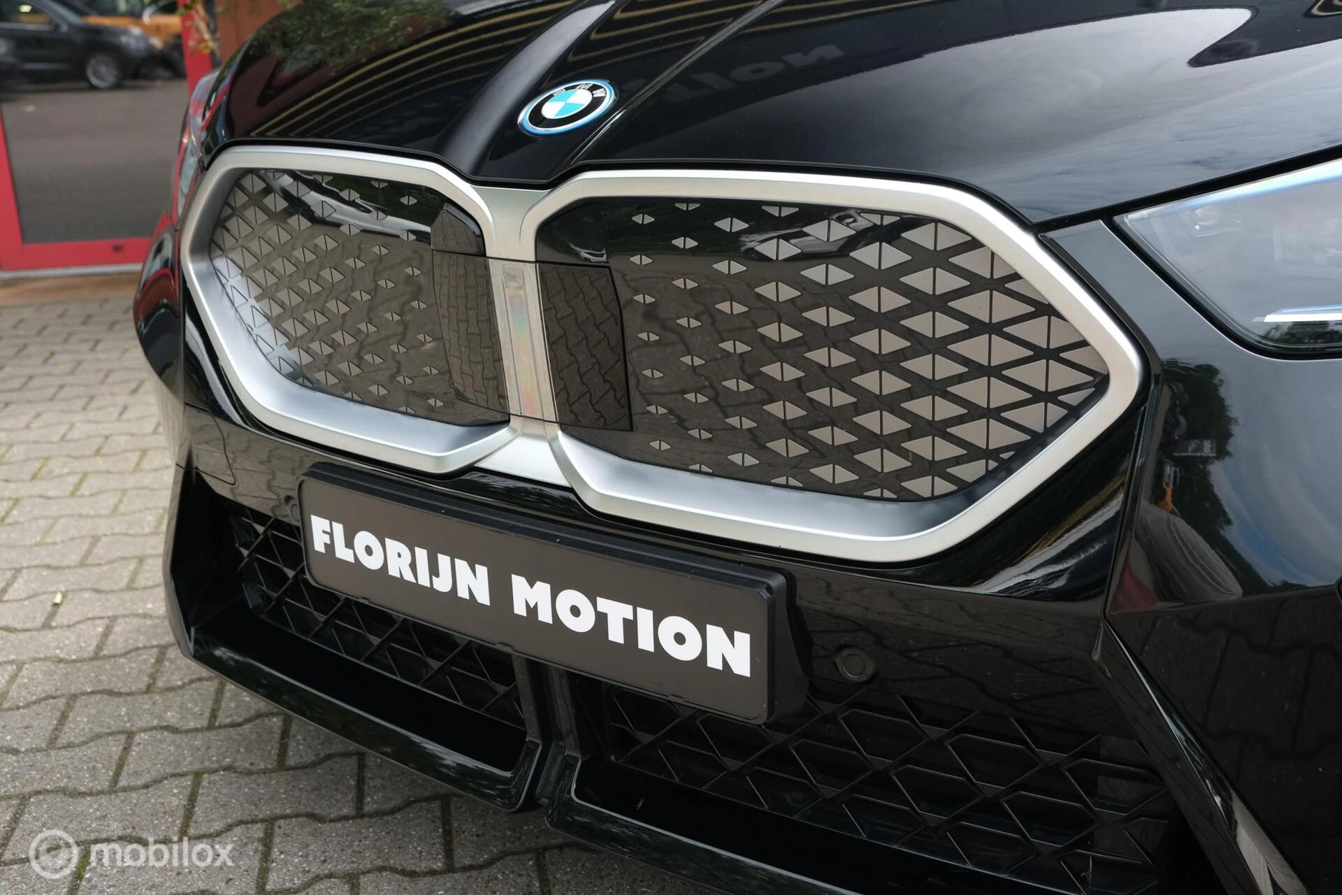 Hoofdafbeelding BMW iX2