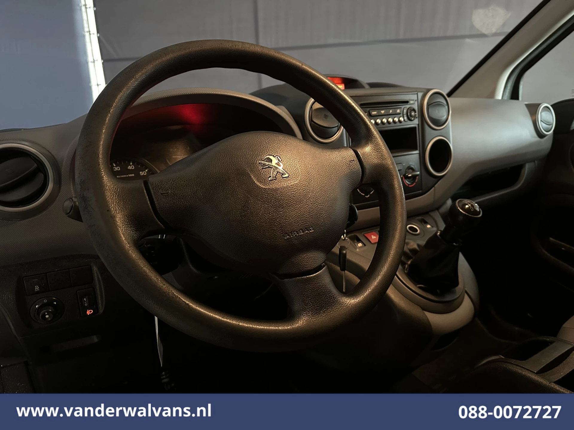 Hoofdafbeelding Peugeot Partner
