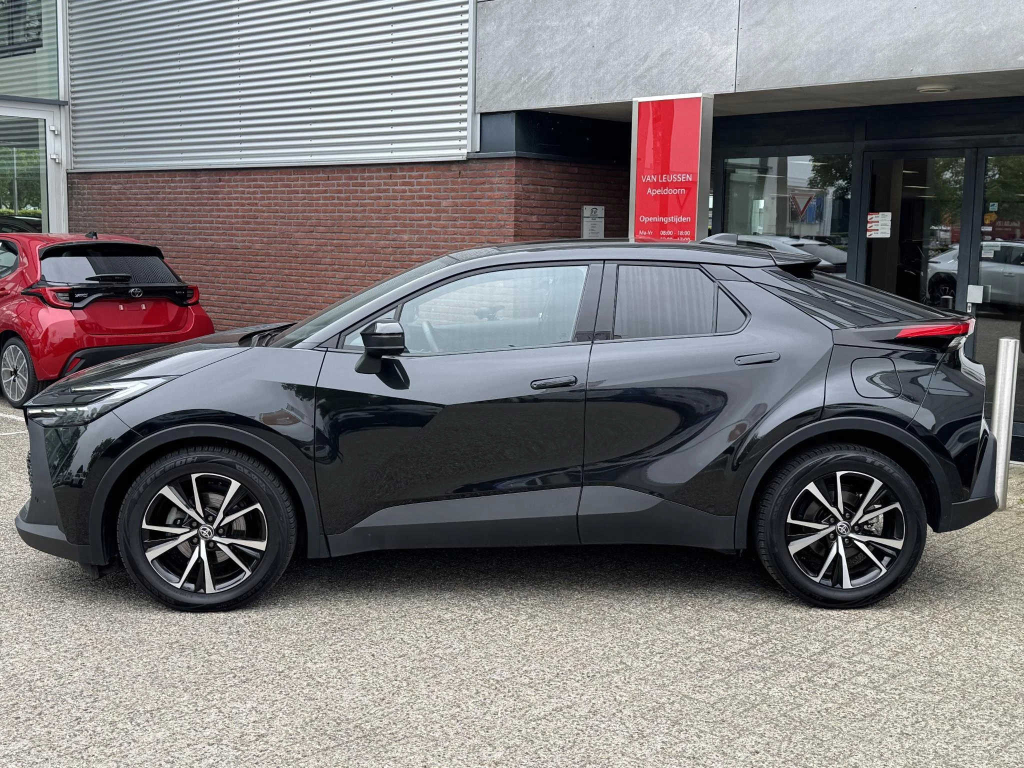 Hoofdafbeelding Toyota C-HR