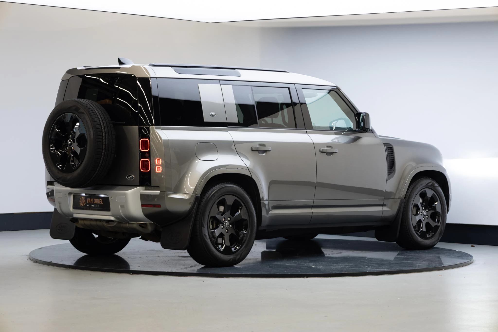 Hoofdafbeelding Land Rover Defender