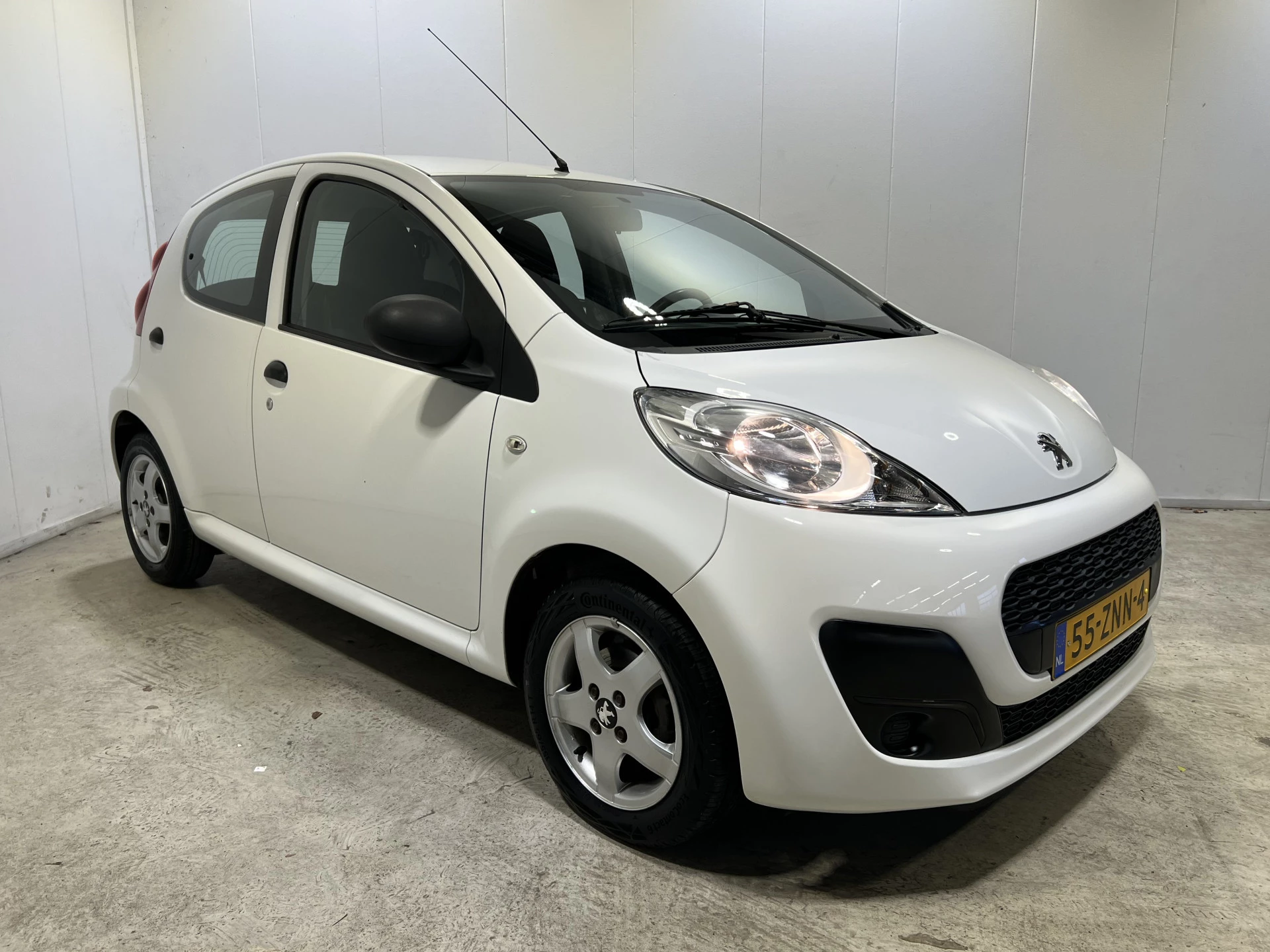 Hoofdafbeelding Peugeot 107