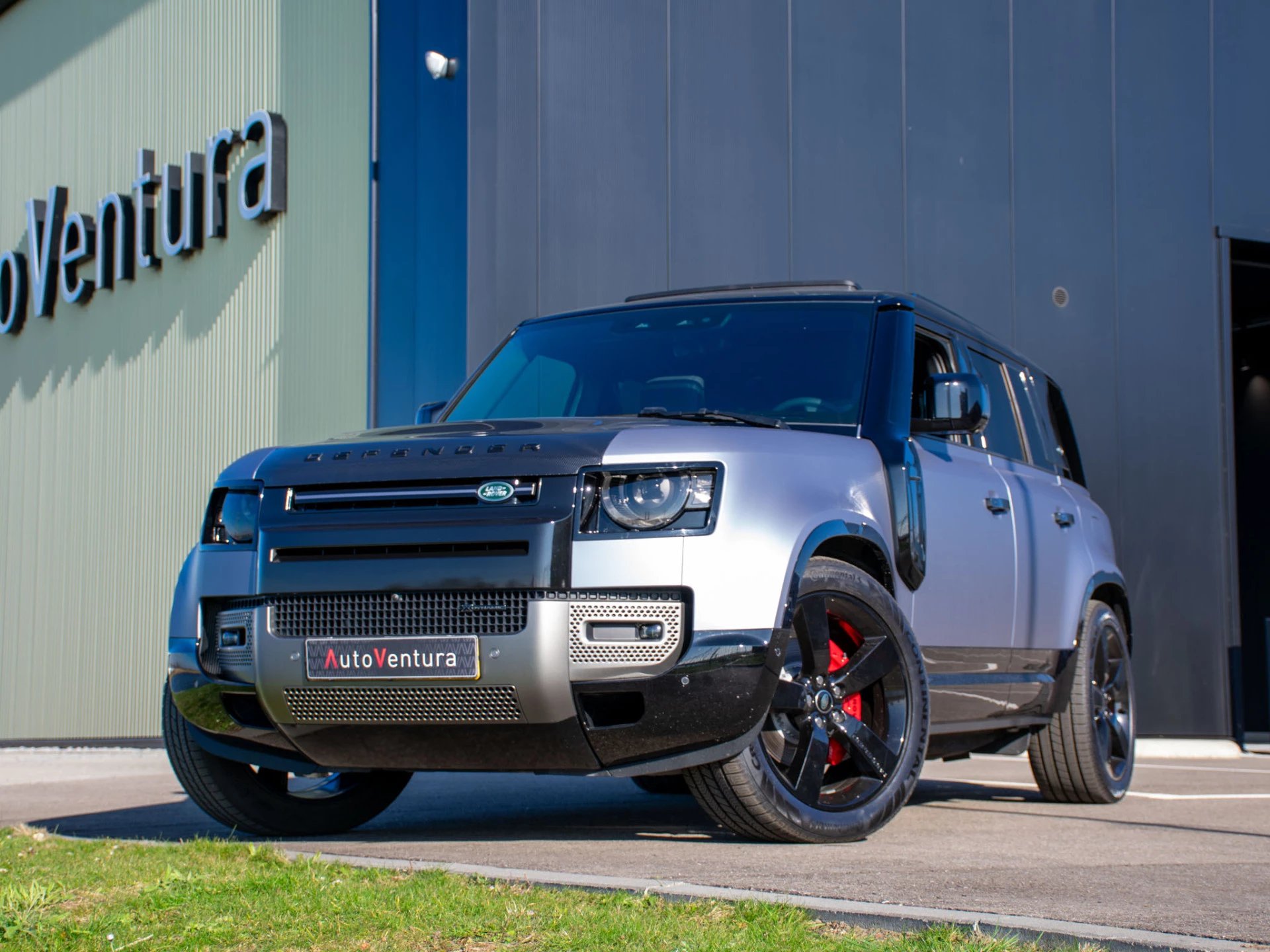 Hoofdafbeelding Land Rover Defender