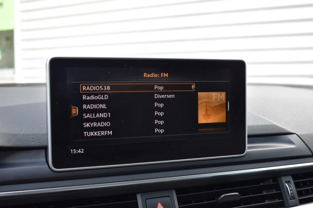 Hoofdafbeelding Audi A4