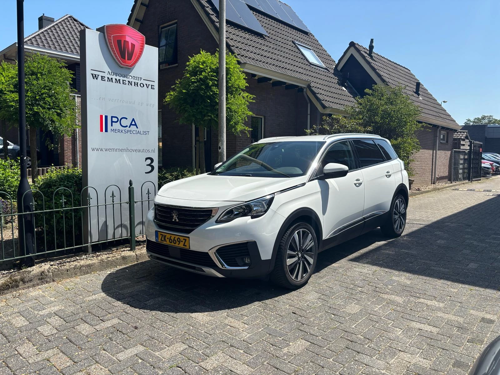 Hoofdafbeelding Peugeot 5008