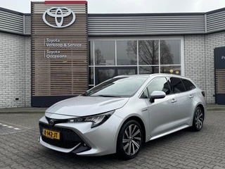 Hoofdafbeelding Toyota Corolla Touring Sports Toyota Corolla Touring Sports 1.8 Hybrid Dynamic TREHAAK NL-AUTO 1E-EIG DEALER-OND NAVI APPLE/ANDROID LED KEYLESS CAMERA LM-VELGEN BLUETOOTH