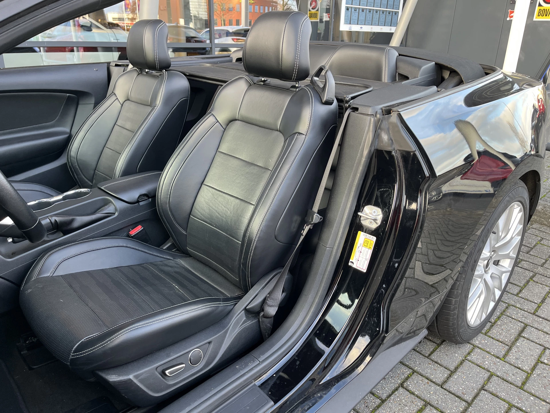 Hoofdafbeelding Ford Mustang