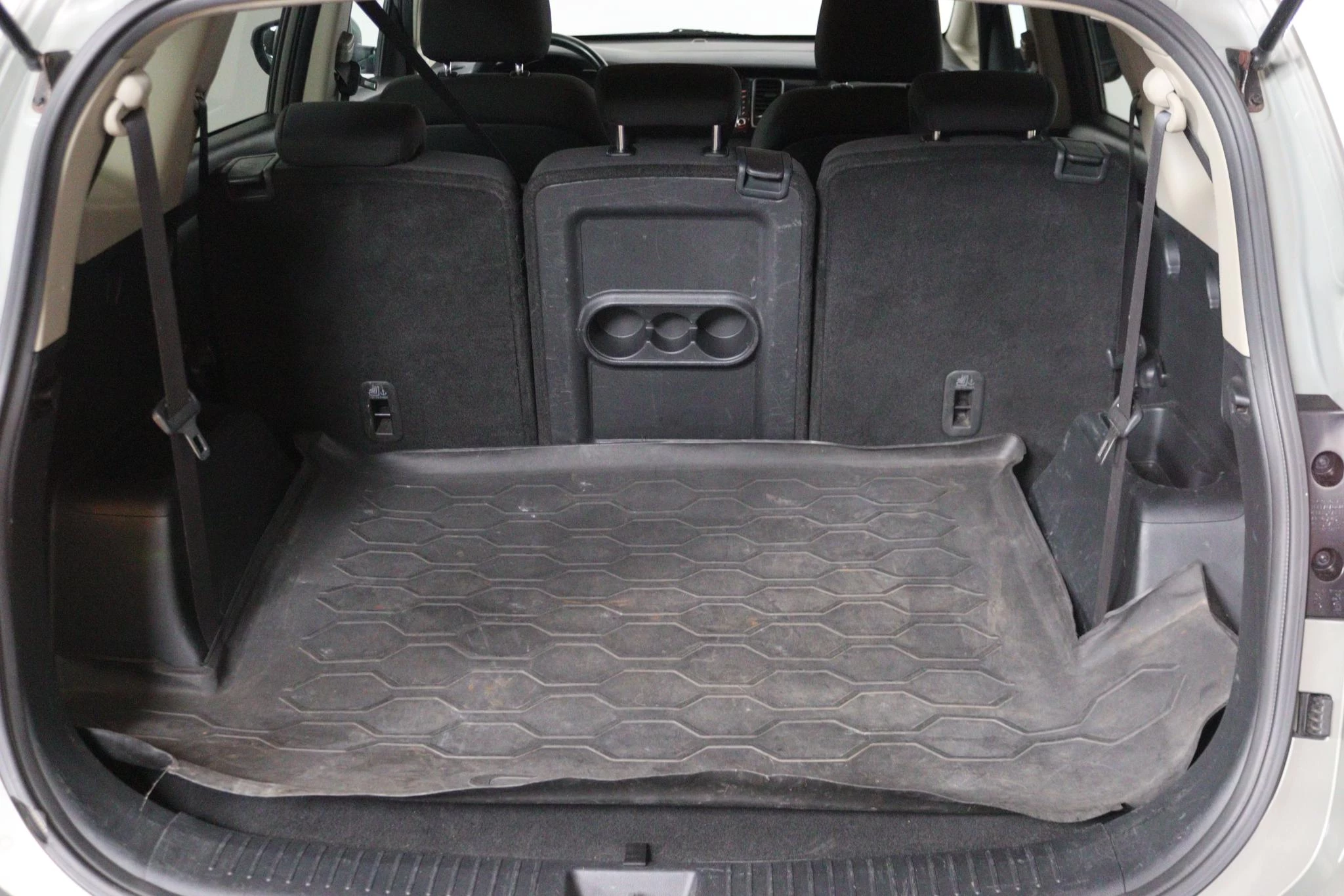 Hoofdafbeelding Kia Carens