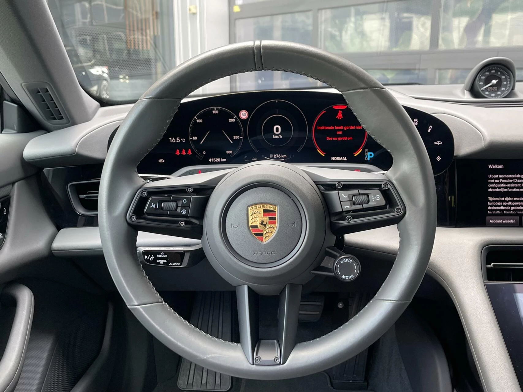 Hoofdafbeelding Porsche Taycan