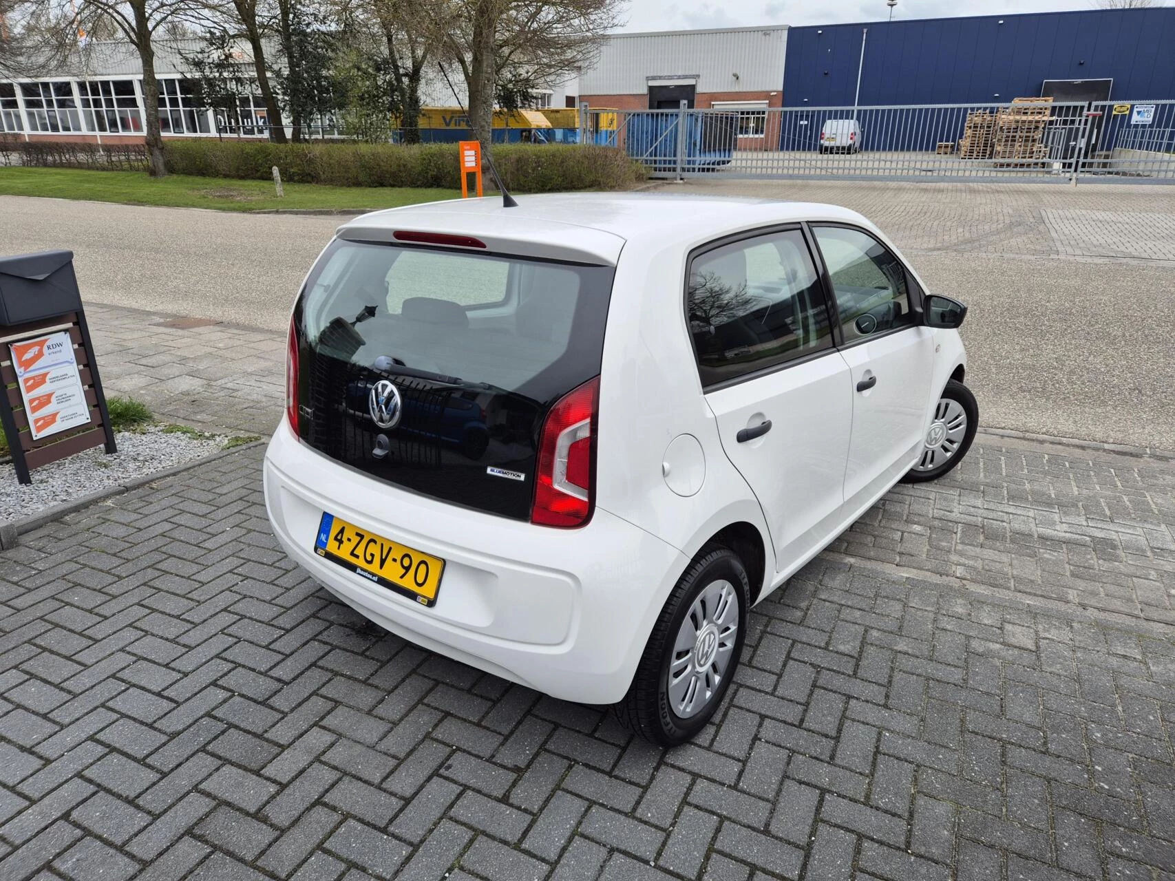 Hoofdafbeelding Volkswagen up!