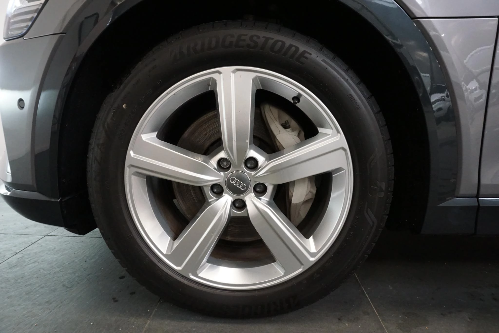 Hoofdafbeelding Audi e-tron