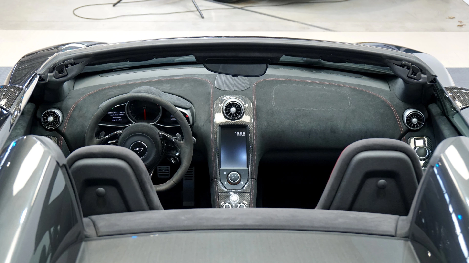 Hoofdafbeelding McLaren 650S