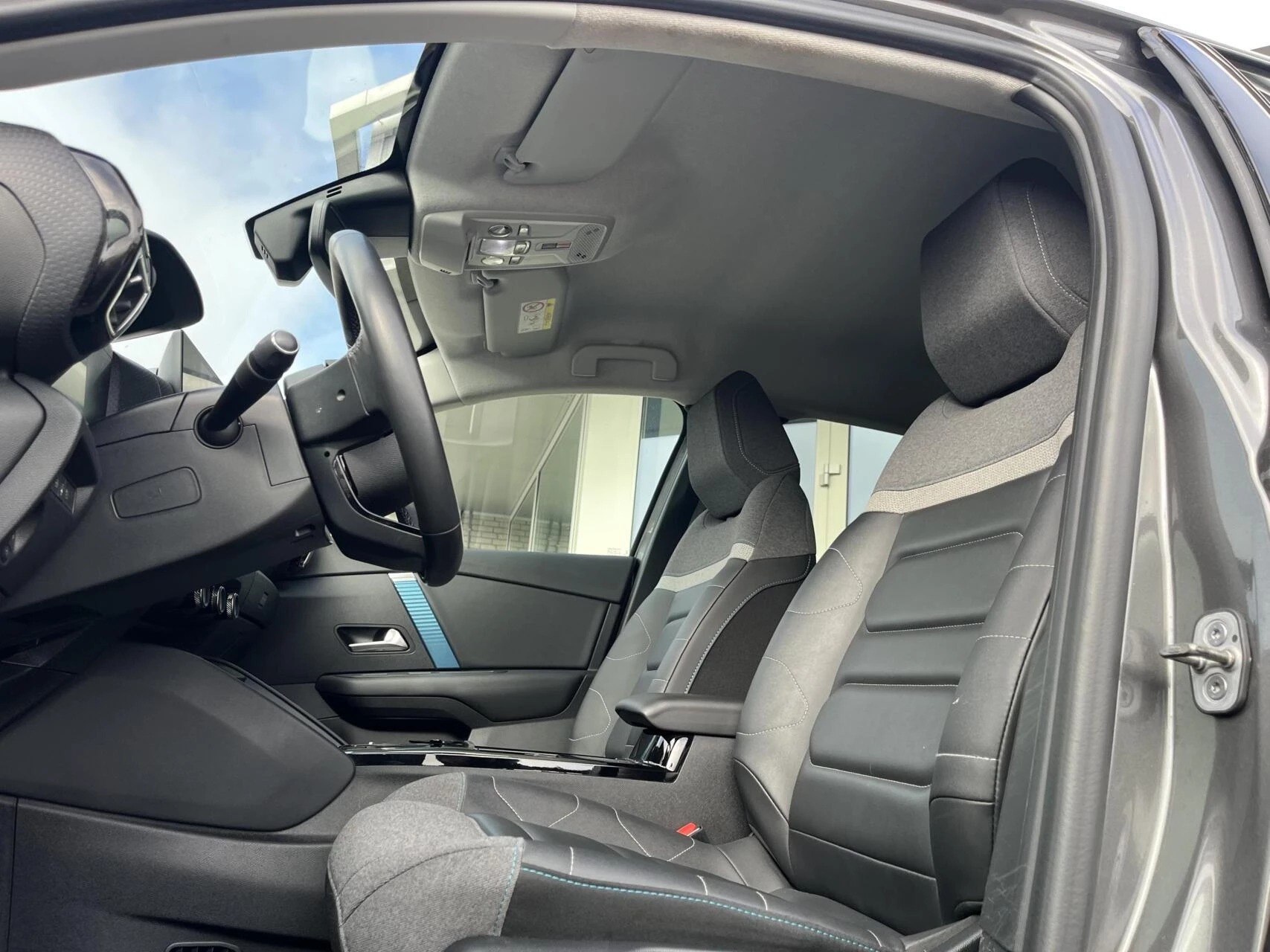 Hoofdafbeelding Citroën ë-C4