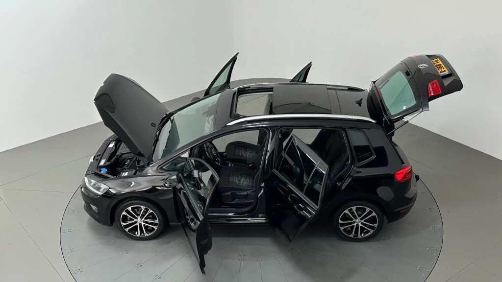 Hoofdafbeelding Volkswagen Golf Sportsvan