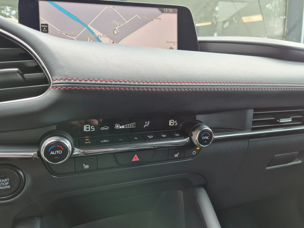 Hoofdafbeelding Mazda 3