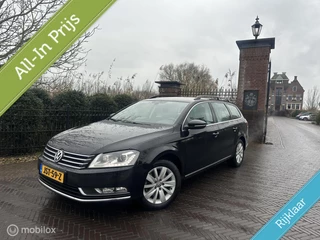 Volkswagen Passat Variant 1.4 TSI Highline DSG Trekhaak LED