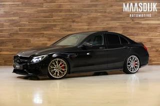 Hoofdafbeelding Mercedes-Benz C-Klasse Mercedes C-klasse AMG 63 S Edition1|Pano|Burmester|Camera|
