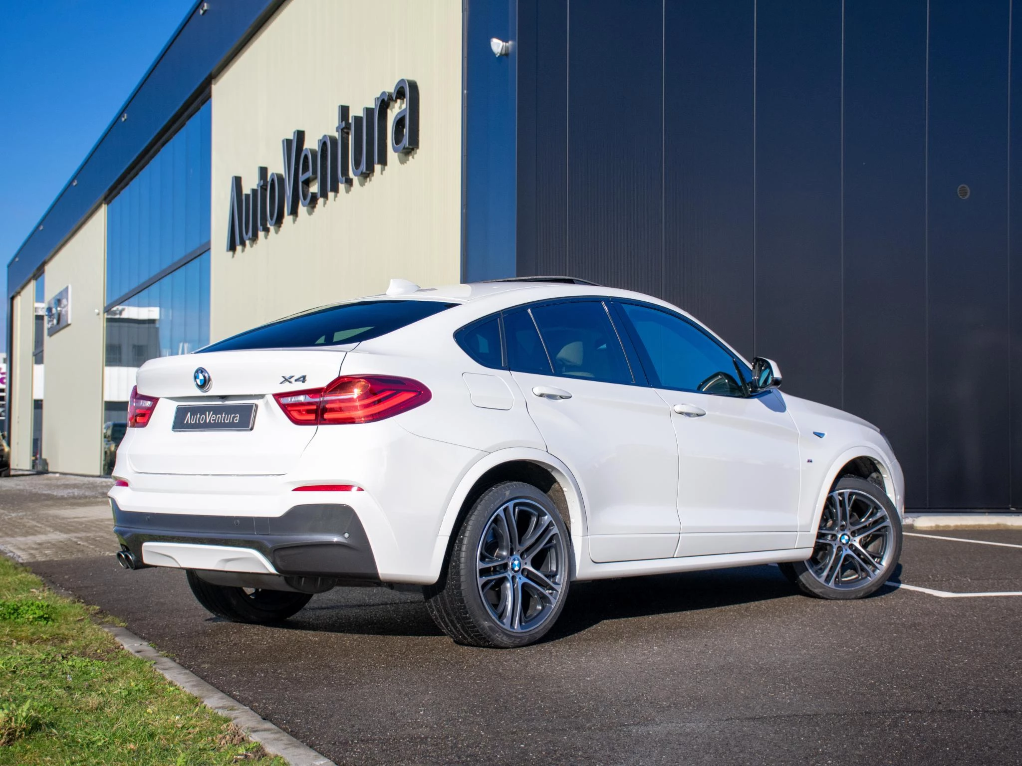 Hoofdafbeelding BMW X4