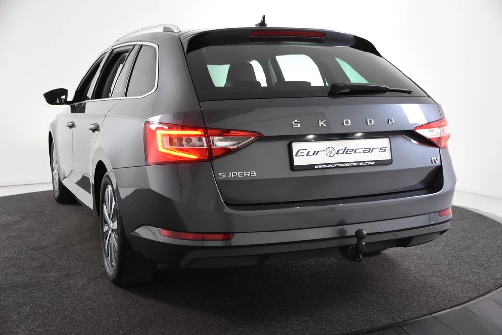 Hoofdafbeelding Škoda Superb