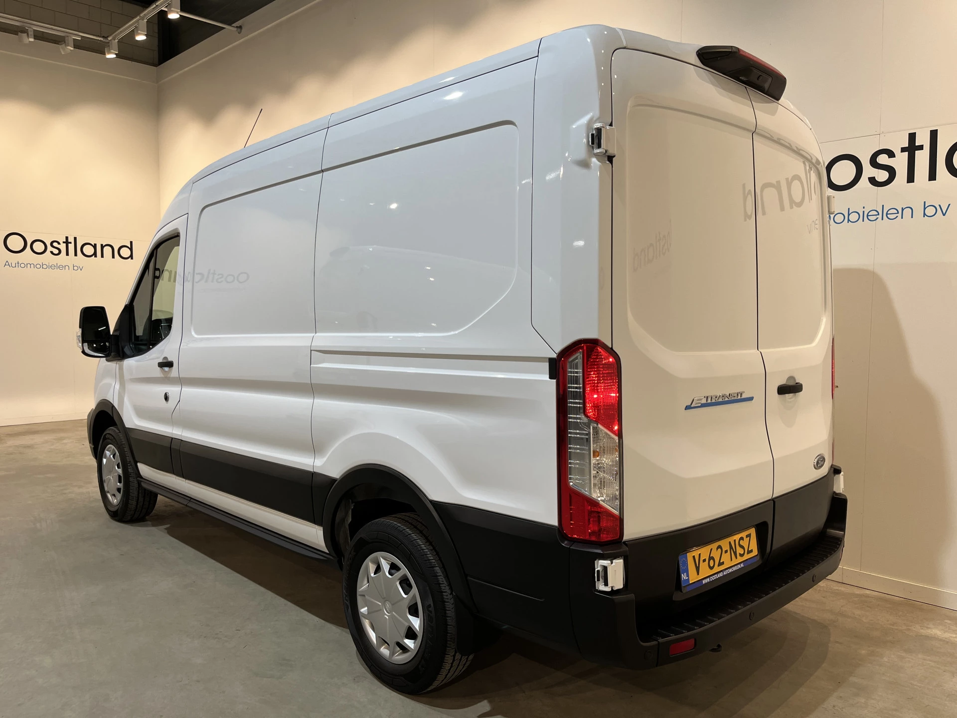 Hoofdafbeelding Ford E-Transit