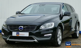 Volvo V60 1.6 T3 Momentum - Volvo dealer onderhouden