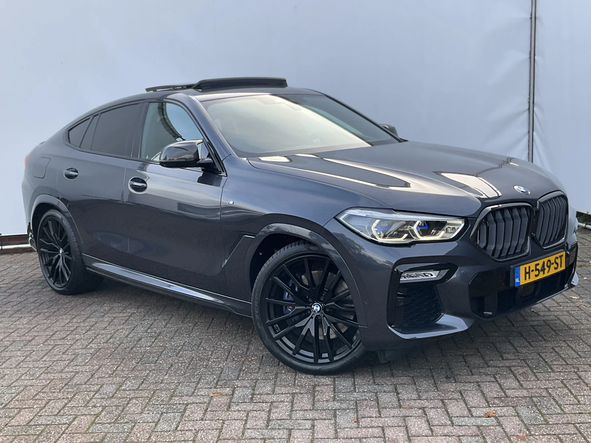 Hoofdafbeelding BMW X6