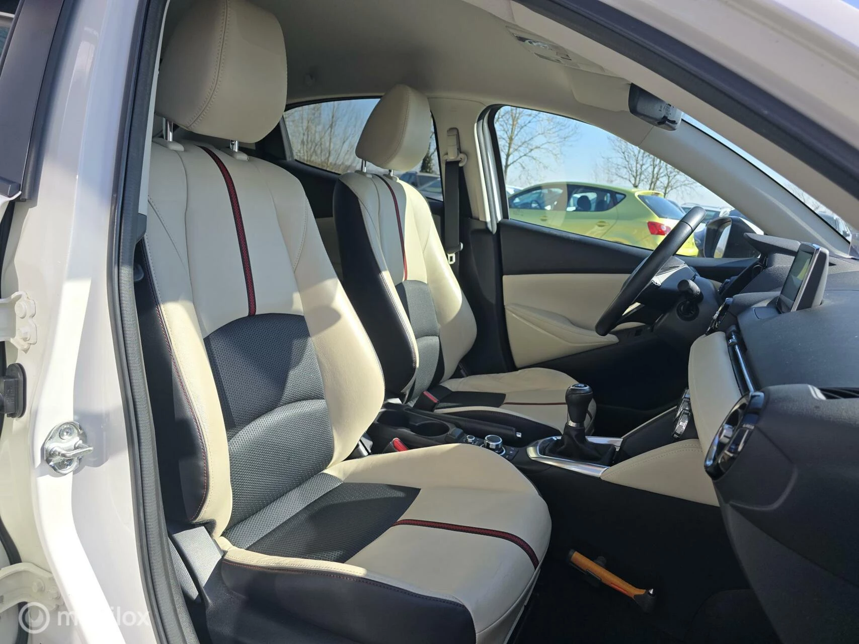 Hoofdafbeelding Mazda 2