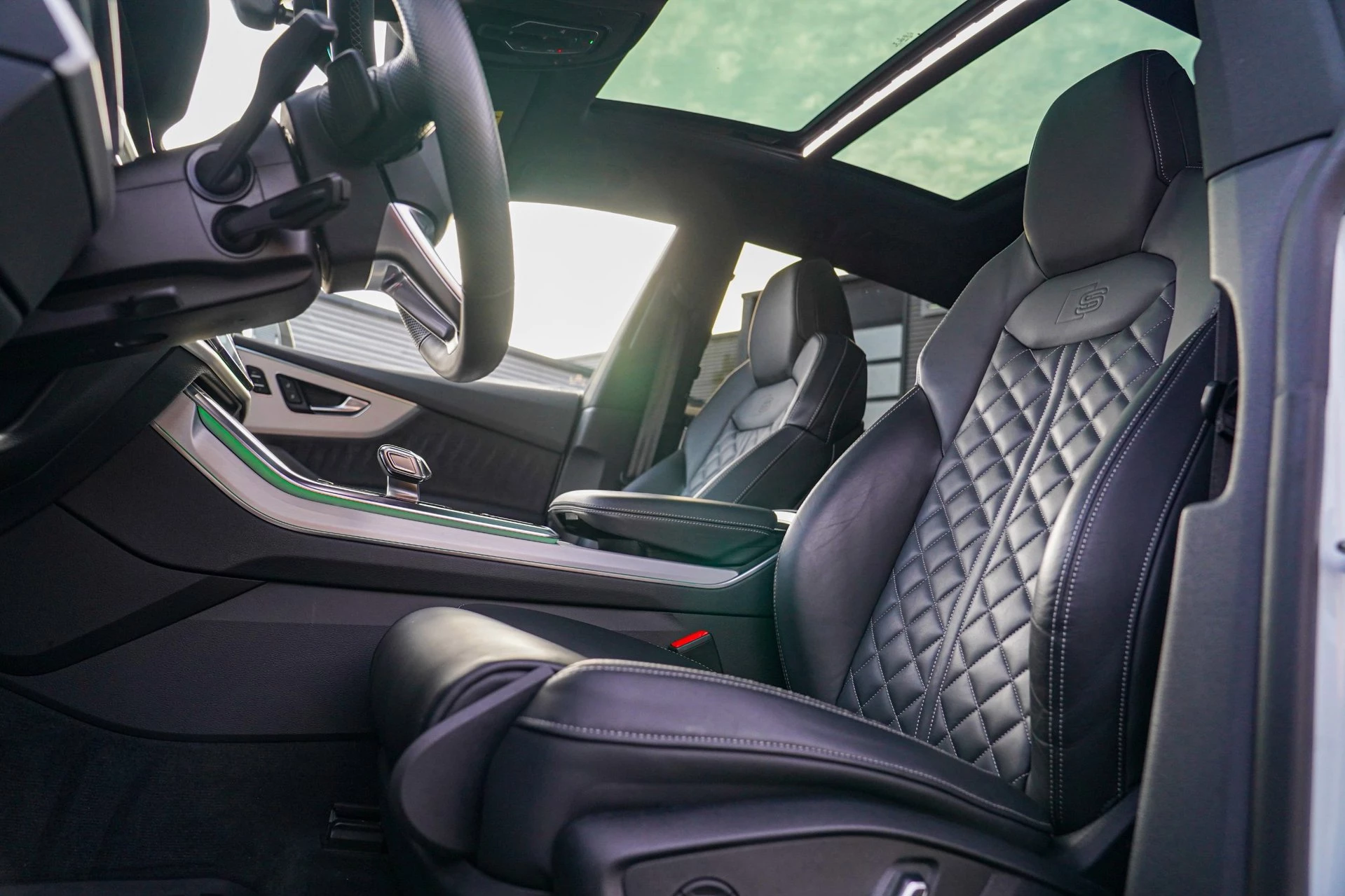 Hoofdafbeelding Audi Q8