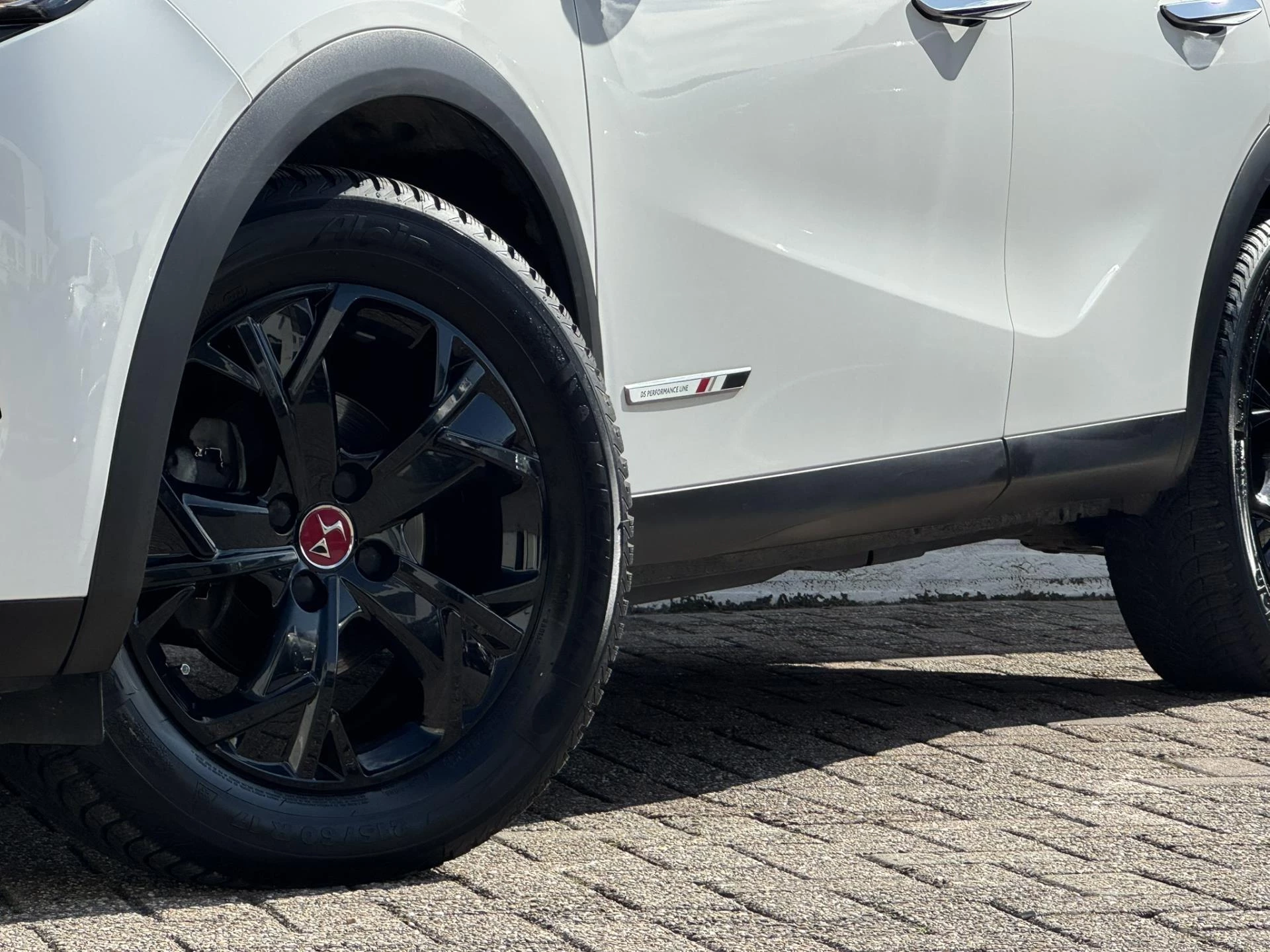 Hoofdafbeelding DS DS 3