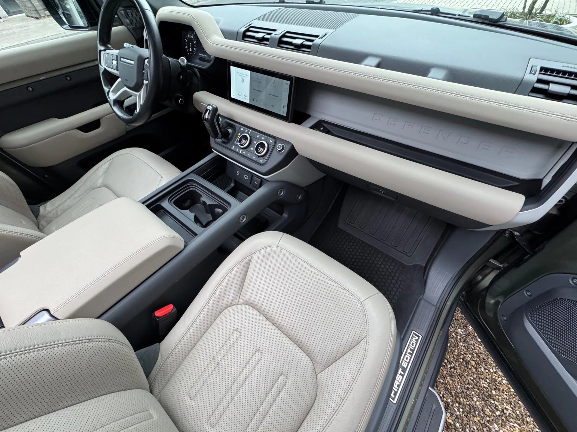 Hoofdafbeelding Land Rover Defender