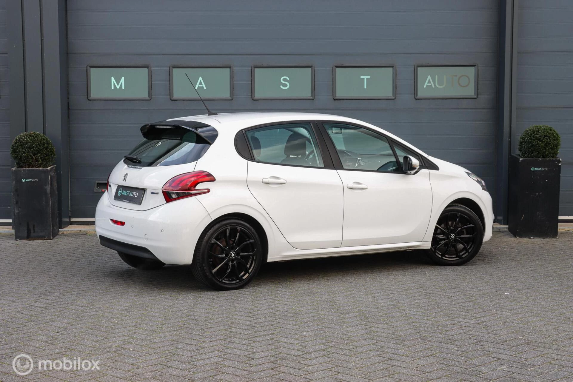 Hoofdafbeelding Peugeot 208