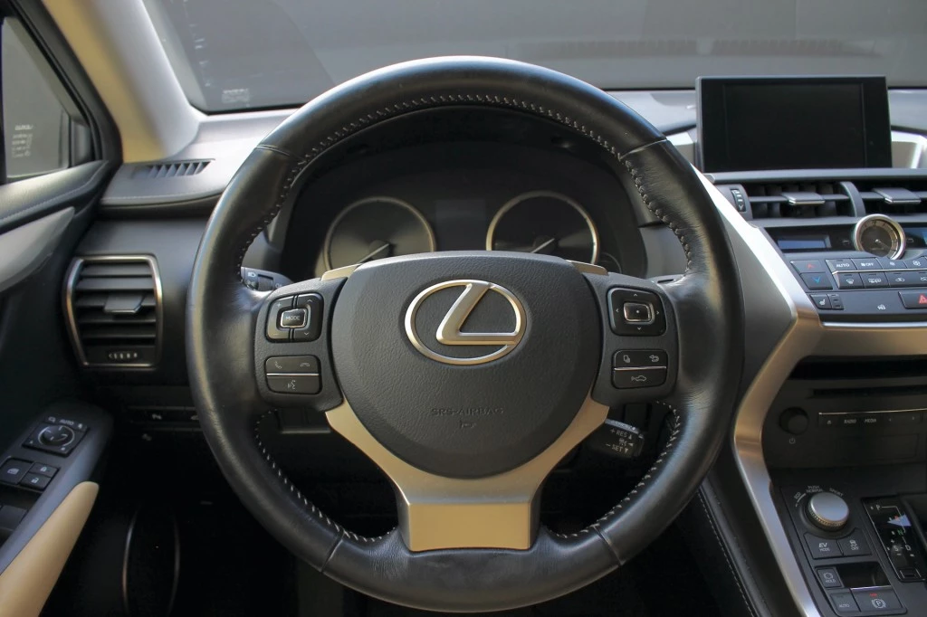 Hoofdafbeelding Lexus NX