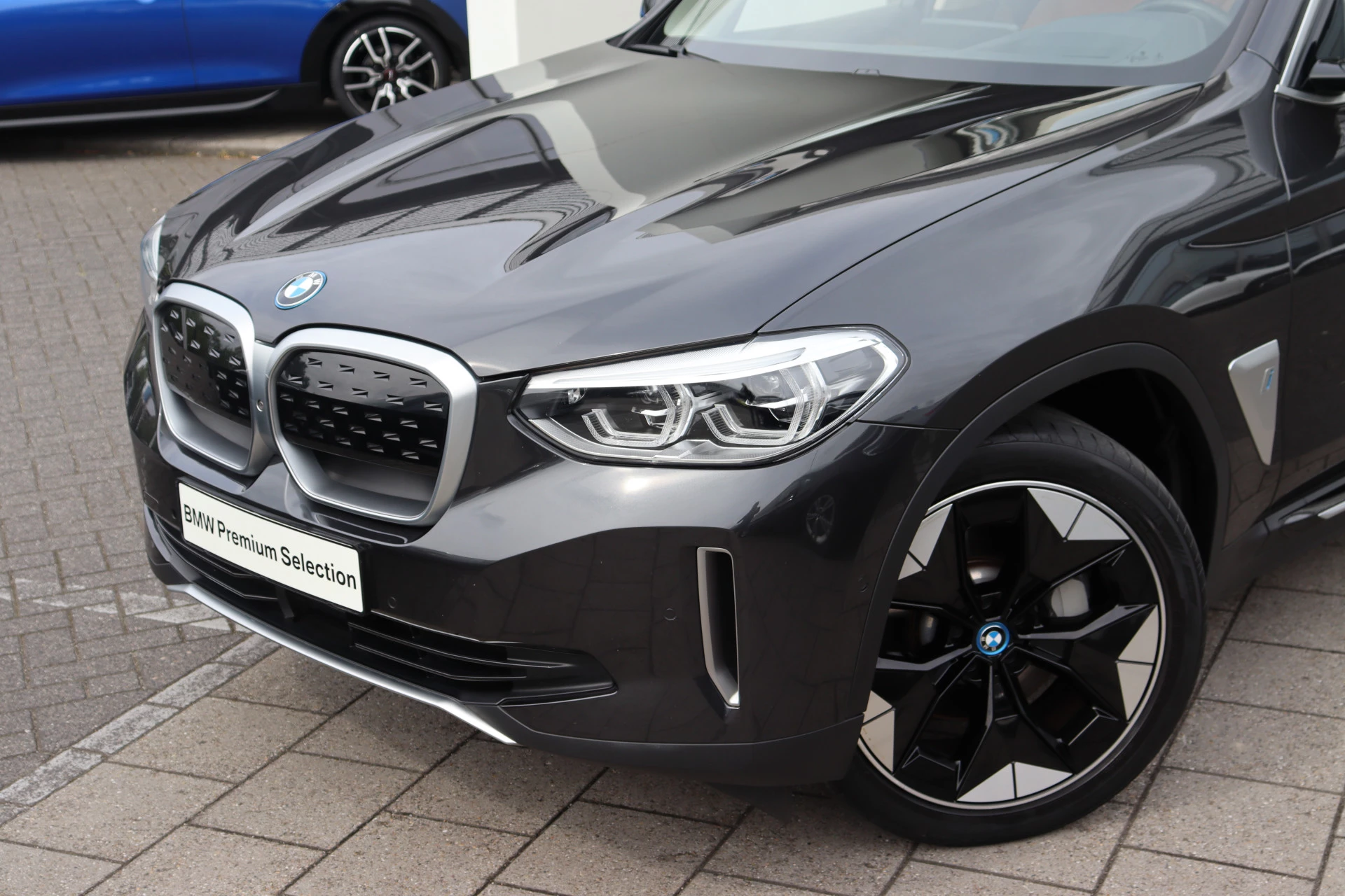 Hoofdafbeelding BMW iX3