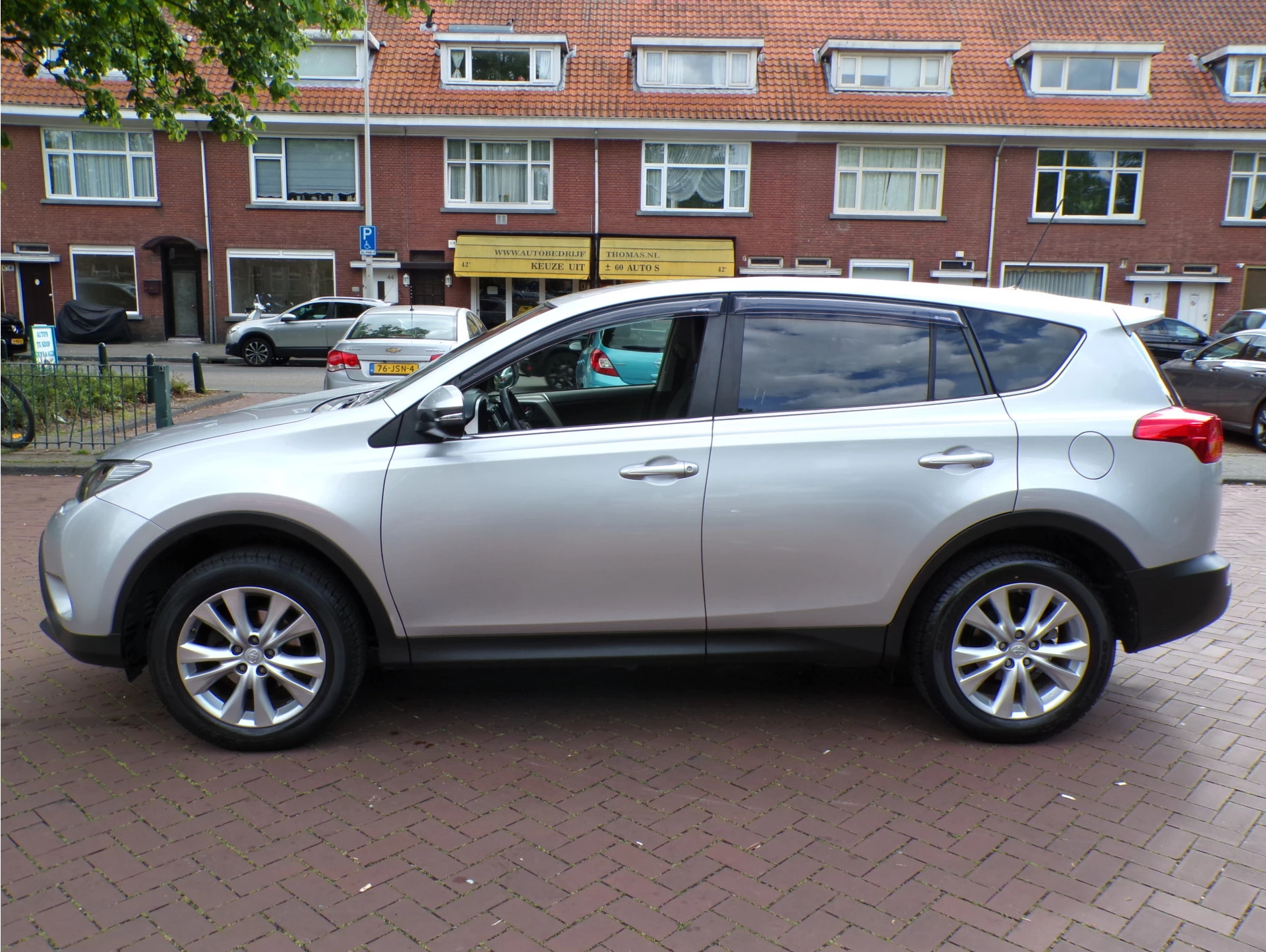 Hoofdafbeelding Toyota RAV4