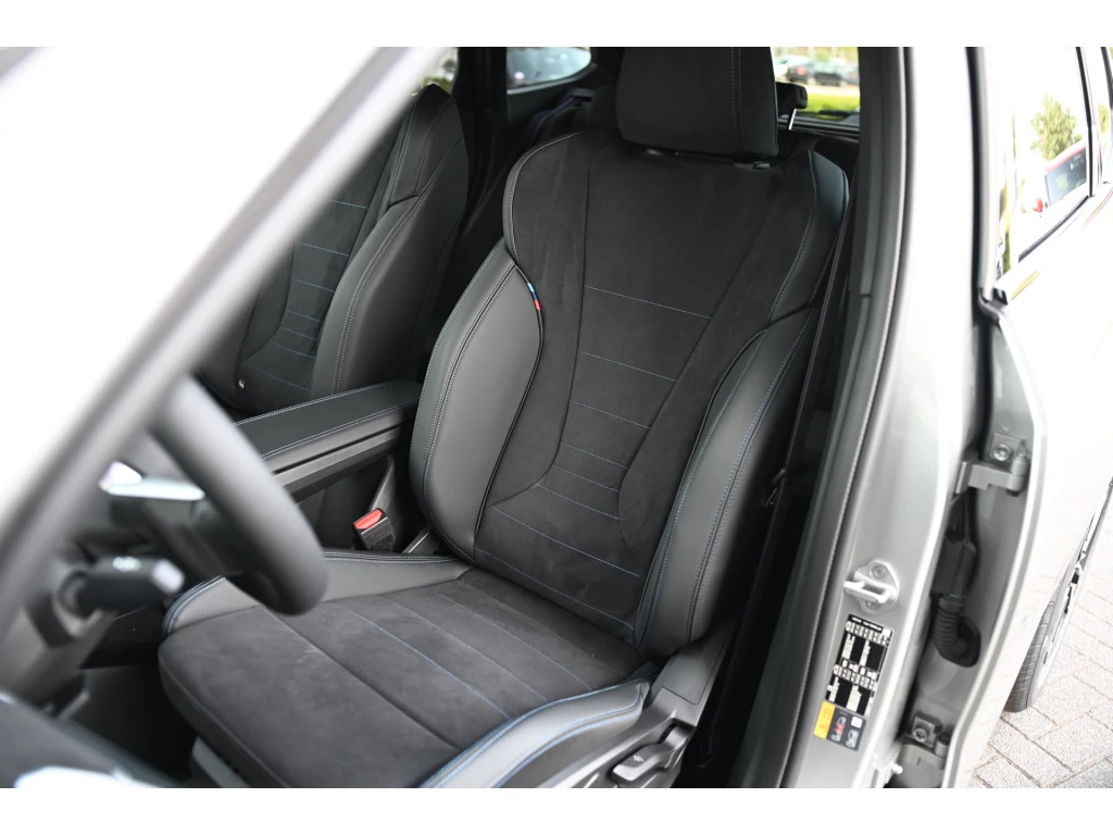 Hoofdafbeelding BMW iX1