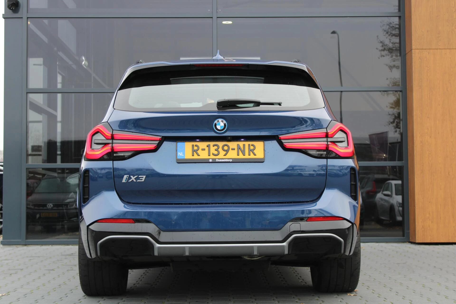 Hoofdafbeelding BMW iX3