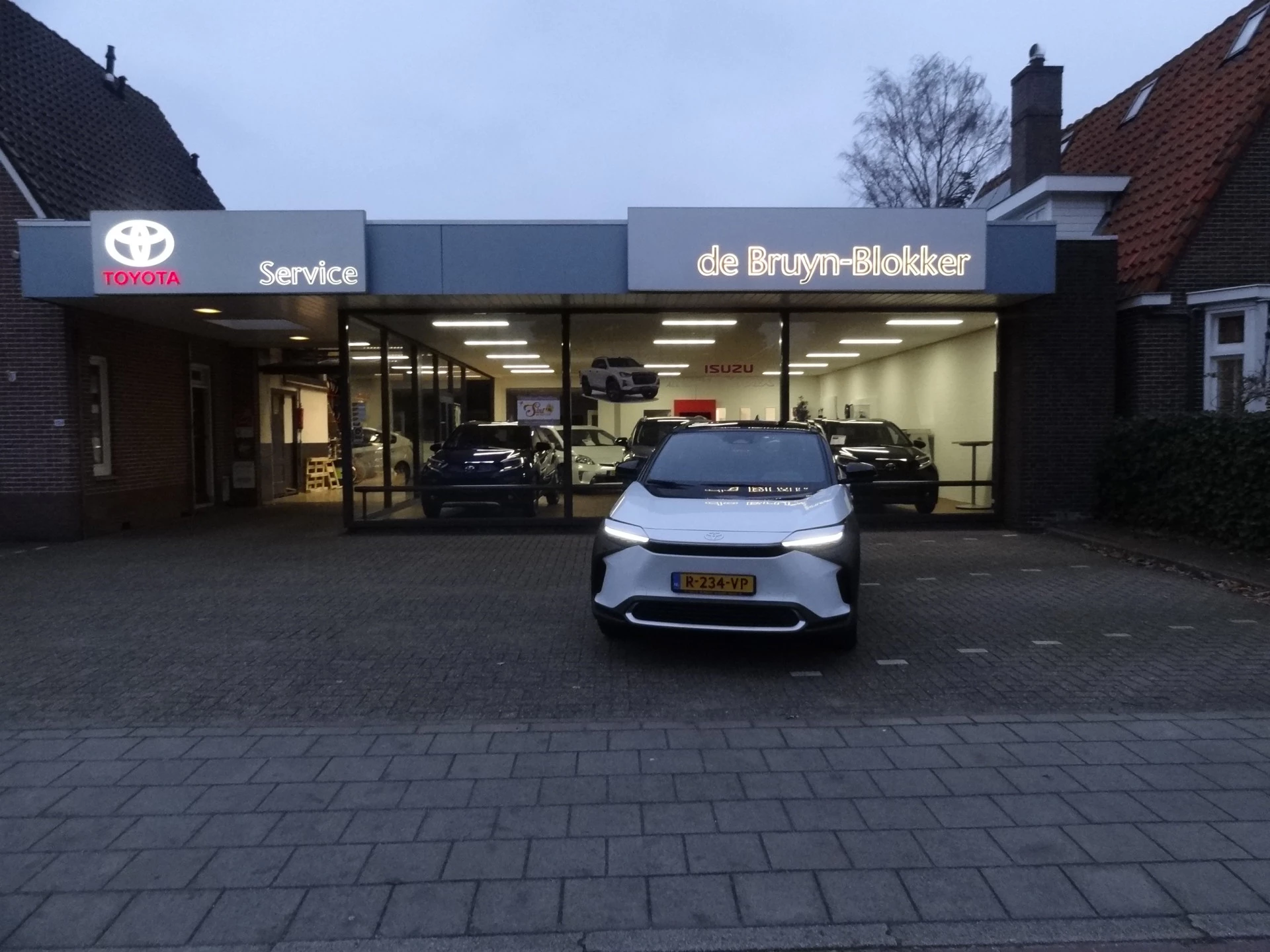 Hoofdafbeelding Toyota bZ4X