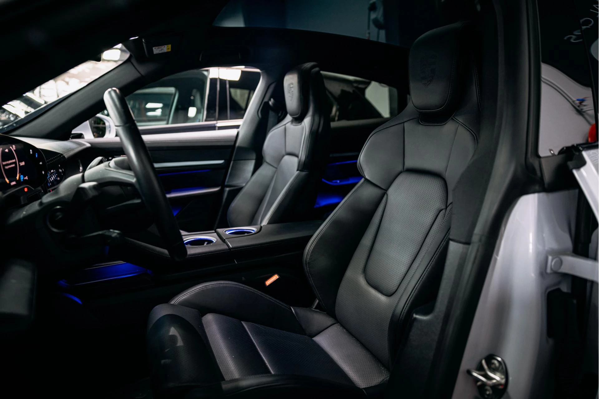 Hoofdafbeelding Porsche Taycan